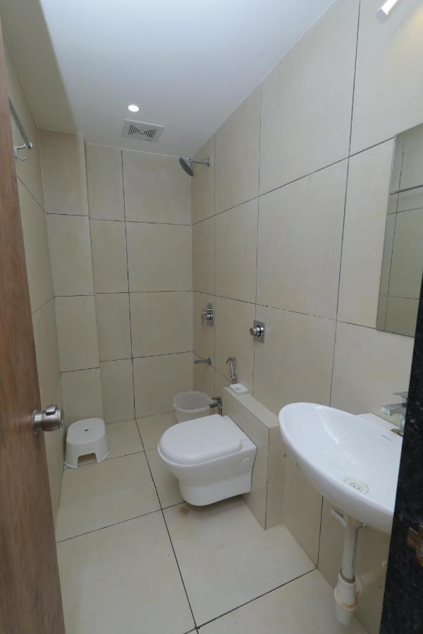 Veraval Hotel Revive מראה חיצוני תמונה