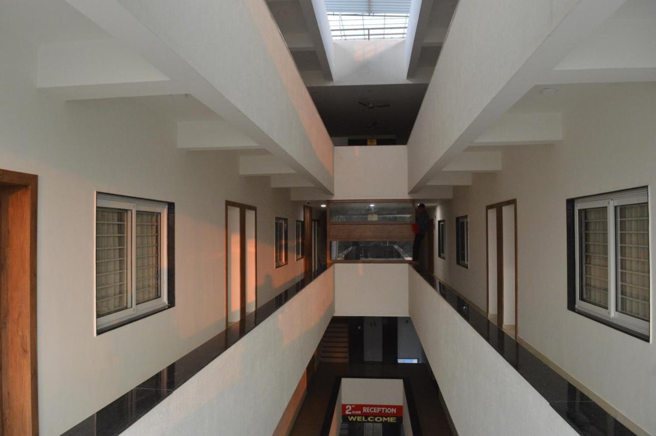 Veraval Hotel Revive מראה חיצוני תמונה