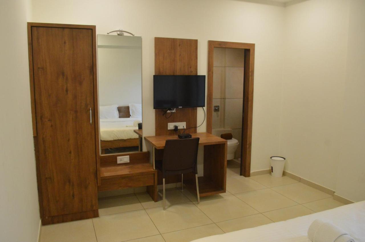 Veraval Hotel Revive מראה חיצוני תמונה