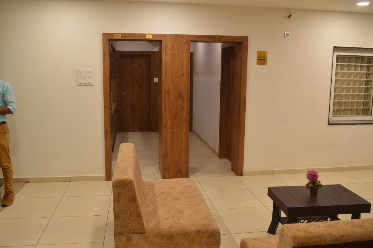 Veraval Hotel Revive מראה חיצוני תמונה